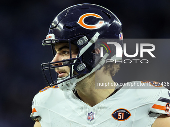 Chicago Bears tight end Cole Kmet (85) looks down the field ahead of an NFL  football game between the Detroit Lions and the Chicago Bears i...