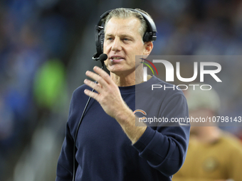 Chicago Bears head coach Matt Eberflus communicates from the sideslines during  an NFL  football game between the Detroit Lions and the Chic...