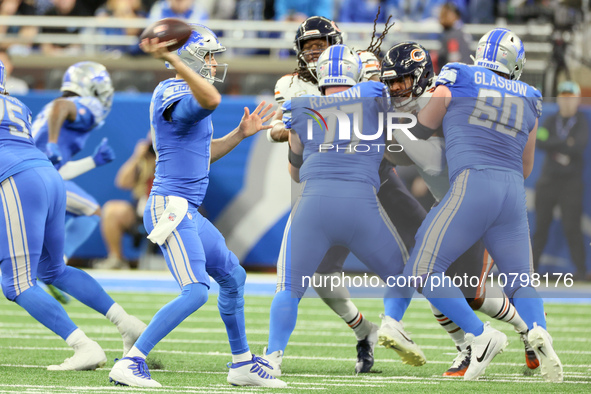 Detroit Lions quarterback Jared Goff (16) throws the ball during  an NFL  football game between the Detroit Lions and the Chicago Bears in D...