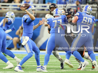 Detroit Lions quarterback Jared Goff (16) throws the ball during  an NFL  football game between the Detroit Lions and the Chicago Bears in D...