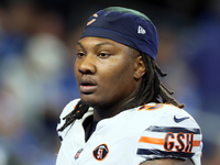 Chicago Bears defensive tackle Gervon Dexter Sr. (99) walks off the field at halftime during  an NFL  football game between the Detroit Lion...