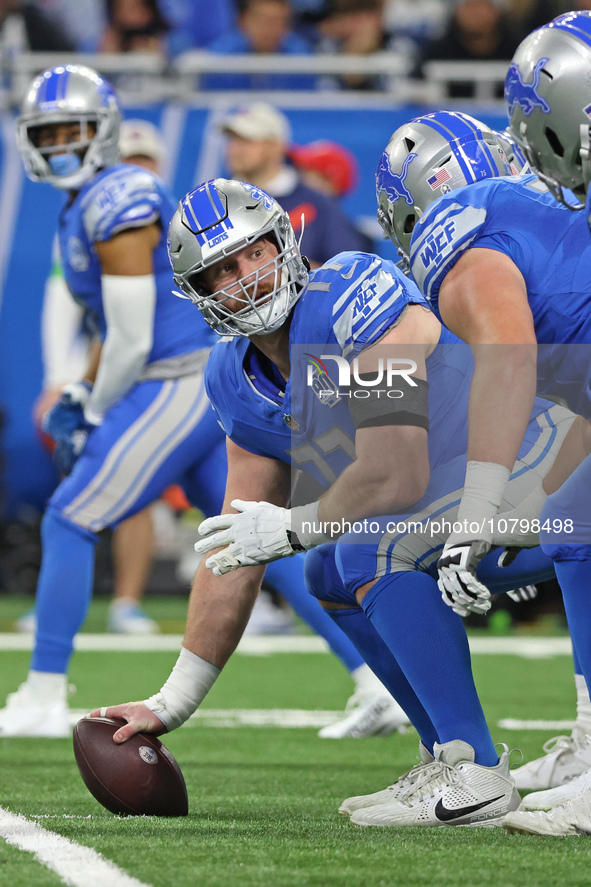 Detroit Lions center Frank Ragnow (77) is seen before the snap during the first half of an NFL football game between the Chicago Bears and t...