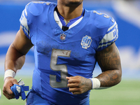 Detroit Lions running back David Montgomery (5) walks off the field after the conclusion of an NFL football game between the Chicago Bears a...