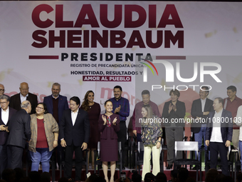 Claudia Sheinbaum Pardo is receiving her registration as the sole pre-candidate for the presidency of Mexico from the National Regeneration...