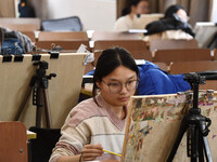 Candidates are taking part in the Jiangsu Provincial Unified Examination of Fine Arts and Art Design at the test center of Changzhou Univers...