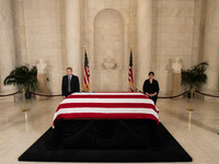 Retired Associate Justice Sandra Day O’Connor, the first woman to serve on the Supreme Court, lies in repose  on the Lincoln Catafalque in t...