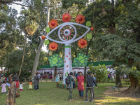 
A three-day 'Zainul Utsab' began at Faculty of Fine Arts of Dhaka University (DU) on Wednesday marking the 107th birth anniversary of Shil...