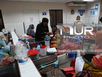 Child Patients Suffering From Diarrhea Receive Treatment At The International Centre For Diarrheal Disease Research, Bangladesh (ICDDRB) In...