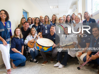 Mayor Eduardo Paes and Health Secretary Daniel Soranz are inaugurating the first development stimulation center for autism spectrum disorder...