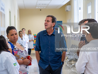 Mayor Eduardo Paes and Health Secretary Daniel Soranz are inaugurating the first development stimulation center for autism spectrum disorder...