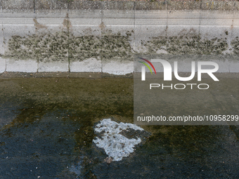 The Urgell Canal in the province of Lleida is experiencing the effects of the drought that Catalonia is currently suffering from, with the r...