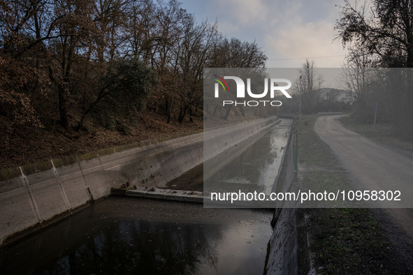 The Urgell Canal in the province of Lleida is experiencing the effects of the drought that Catalonia is currently suffering from, with the r...