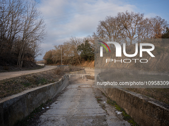 The Urgell Canal in the province of Lleida is experiencing the effects of the drought that Catalonia is currently suffering from, with the r...