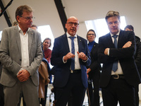 Robert Habeck, Vice-Chancellor and Federal Minister for Economic Affairs and Climate Protection, is visiting the Competence Center of the Sa...