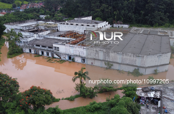 Intense rain is causing disruption in the cities of Carapicuiba and Itapevi, in Sao Paulo, Brazil, on April 13, 2023, leading to several poi...