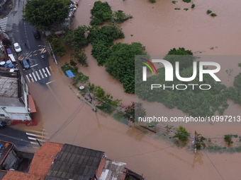 Intense rain is causing disruption in the cities of Carapicuiba and Itapevi, in Sao Paulo, Brazil, on April 13, 2023, leading to several poi...