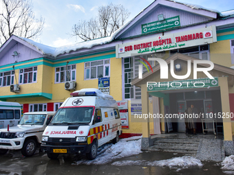 A fleet of ambulances is remaining on alert after an avalanche hit the Ski resort in Gulmarg, Baramulla District, Indian Administered Kashmi...