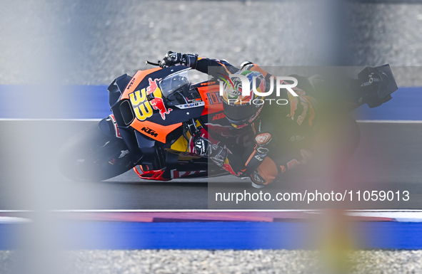 South African MotoGP rider Brad Binder from Red Bull KTM Factory Racing is in action during the Free Practice 1 session of the Qatar Airways...