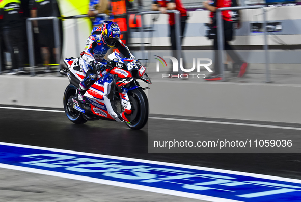 Portuguese MotoGP rider Miguel Oliveira from Trackhouse Racing is in action during the Free Practice 1 session of the Qatar Airways Motorcyc...