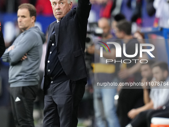 Carlo Ancelotti head coach of Real Madrid during the LaLiga EA Sports match between CA Osasuna and Real Madrid CF at Estadio El Sadar on Mar...