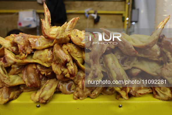 Chickens are for sale at a market in Mexico City. Recently, the Ministry of Health of Tlaxcala, Mexico, issued an epidemiological alert due...