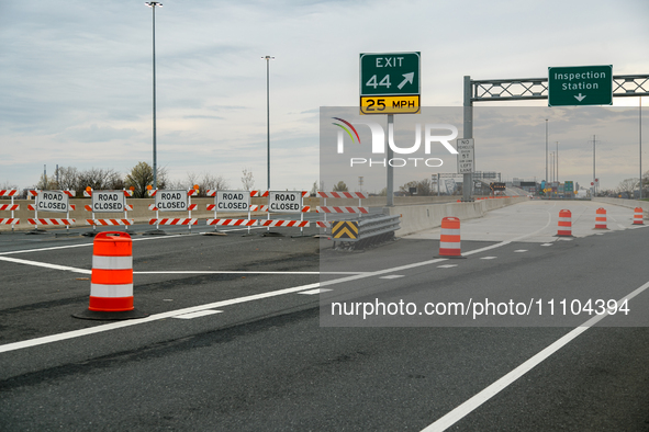 Interstate 695 in Baltimore, Maryland remains closed on March 28, 2024 after the Francis Scott Key Bridge was hit by a cargo ship which lost...