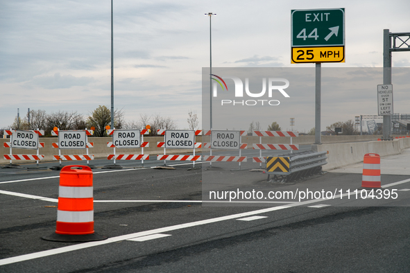 Interstate 695 in Baltimore, Maryland remains closed on March 28, 2024 after the Francis Scott Key Bridge was hit by a cargo ship which lost...