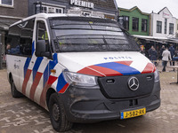 The hostage situation at the Petticoat cafe in Ede, Gelderland, Netherlands, is ending peacefully with the arrest of a suspect. A 28-year-ol...