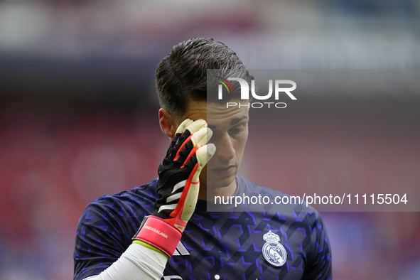 Kepa Arrizabalaga goalkeeper of Real Madrid and Spain during the warm-up before the LaLiga EA Sports match between CA Osasuna and Real Madri...