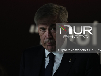 Carlo Ancelotti head coach of Real Madrid during the LaLiga EA Sports match between CA Osasuna and Real Madrid CF at Estadio El Sadar on Mar...