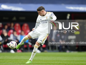 Federico Valverde central midfield of Real Madrid and Uruguay shooting to goal during the LaLiga EA Sports match between CA Osasuna and Real...