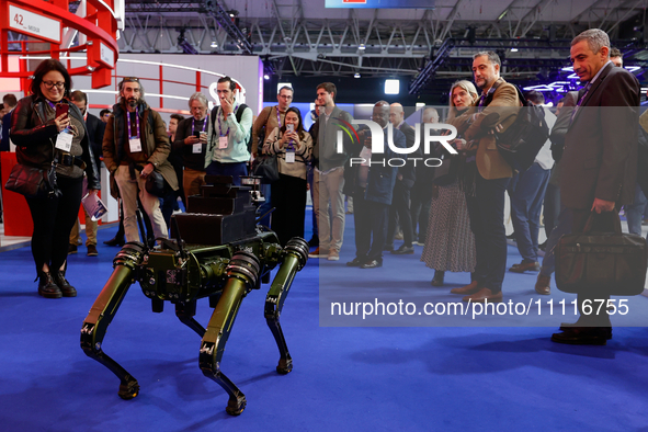 A robot inspired by a quadruped dog and equipped with Alisys technology, a Spanish company specializing in cloud, AI, and software solutions...