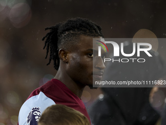 Mohammed Kudus of West Ham United is playing during the Premier League match between West Ham United and Tottenham Hotspur at the London Sta...