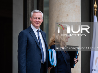 The Minister of the Economy, Bruno Le Maire (left), and the Minister of National Education, Nicole Belloubet (right), are leaving the Counci...