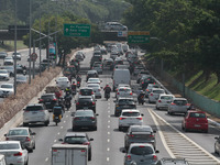 Vehicles are moving during the morning of Thursday, on the North-South corridor, at the height of the Tutoia overpass, in the southern zone...