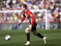 Keane Lewis-Potter of Brentford is on the ball during the Premier League match between Brentford and Sheffield United at the Gtech Community...