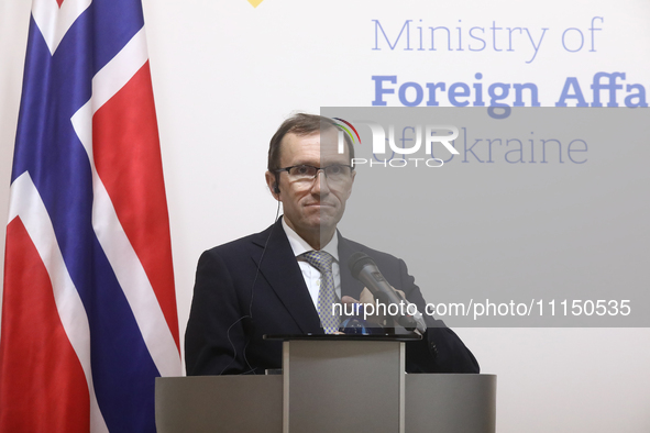 Minister of Foreign Affairs of the Kingdom of Norway, Espen Barth Eide, is attending a joint news conference with Minister of Foreign Affair...