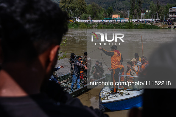 A rescue operation is continuing near the incident site in Gundbal, Srinagar, Jammu and Kashmir, India, on April 16, 2024. At least six pers...