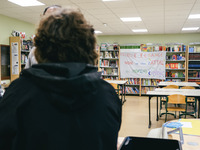 Several dozen parents, children, and staff are occupying the public school for the night at the College d'Echange contre le choc des savoirs...