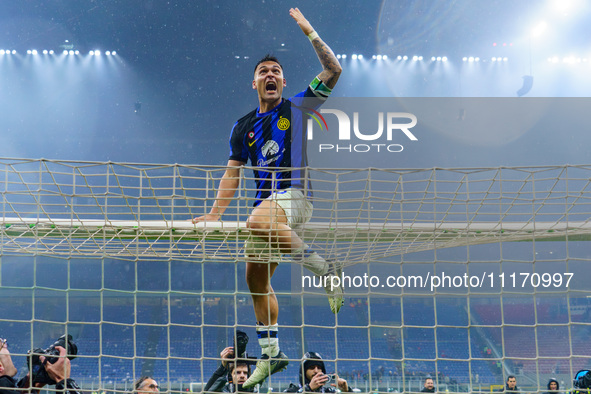 Lautaro Martinez is celebrating the championship during the AC Milan versus FC Internazionale match in Serie A at Giuseppe Meazza Stadium on...