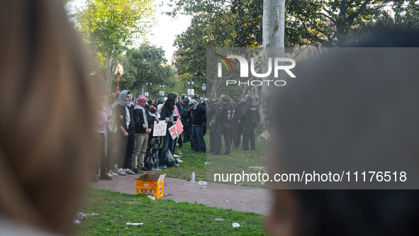 Pro-Palestine protesters attempted to establish an occupation in Alumni Park located on the University of Southern California campus in Los...