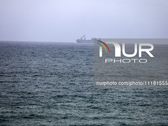 The ROY P. BENAVIDEZ (IMO: 9218210), a Logistics Naval Vessel flying the flag of the USA, is currently anchored off the coast of the Wadi Ga...