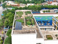 In Nanning, China, on April 28, 2024, the ''sky vegetable garden + garden'' on the roof of a primary school is providing teachers and studen...