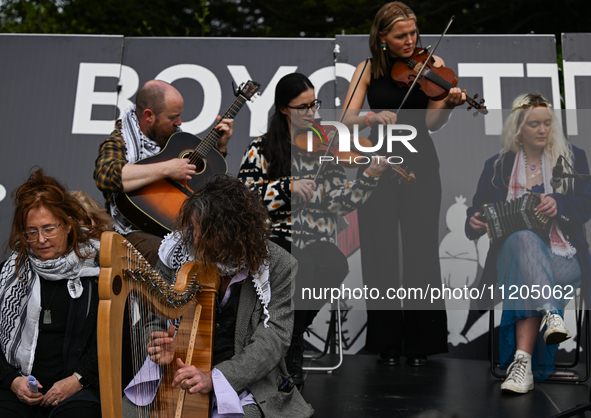 DUBLIN, IRELAND - MAY 2:
Irish musicians stand in solidarity outside RTE's studios, urging Ireland's national broadcaster to boycott the 202...