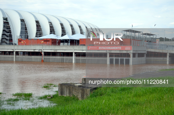 Volunteers, public security bodies, and the Armed Forces are currently working intensively to assist the population of Rio Grande do Sul, wh...