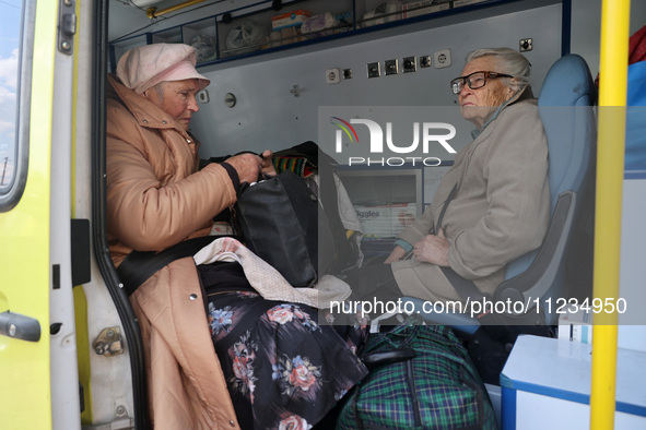 Civilians are being evacuated from the city of Vovchansk, which is constantly subjected to Russian shelling, in the Kharkiv region, northeas...