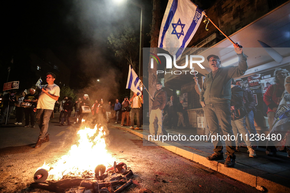  People Gather To Stage Demonstration To Demand Resignation Of Prime Minister Benjamin Netanyahu's Government, The End Of The War And The Re...