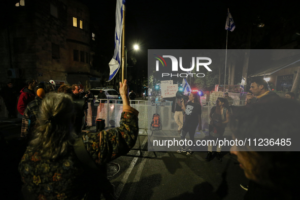  People Gather To Stage Demonstration To Demand Resignation Of Prime Minister Benjamin Netanyahu's Government, The End Of The War And The Re...