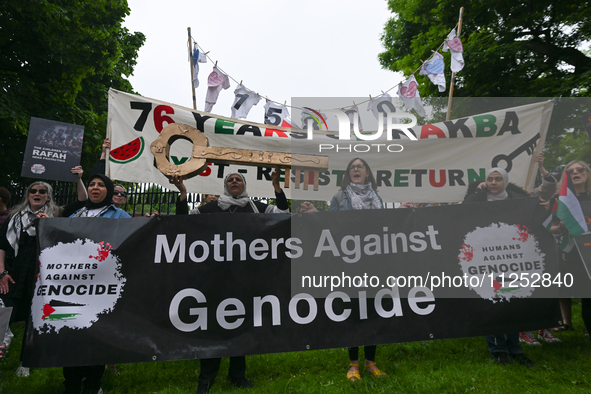 DUBLIN, IRELAND - MAY 18:
Pro-Palestinian activists from the Ireland Palestine Solidarity Campaign, supported by members of left-wing partie...