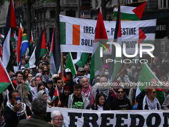 DUBLIN, IRELAND - MAY 18:
Pro-Palestinian activists from the Ireland Palestine Solidarity Campaign, supported by members of left-wing partie...